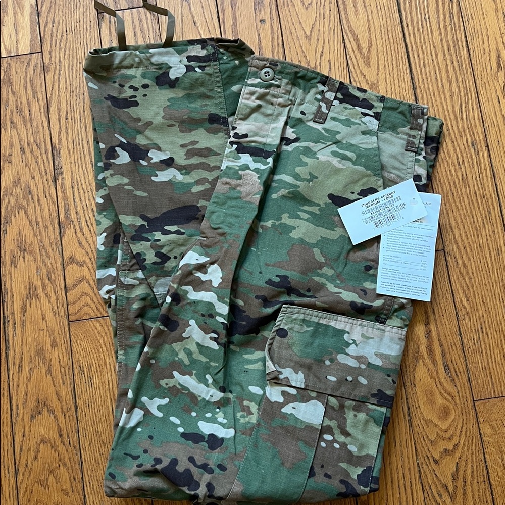 Army Combat Uniform Camo Cargo Trouser Pants Medium Long  (31x32)